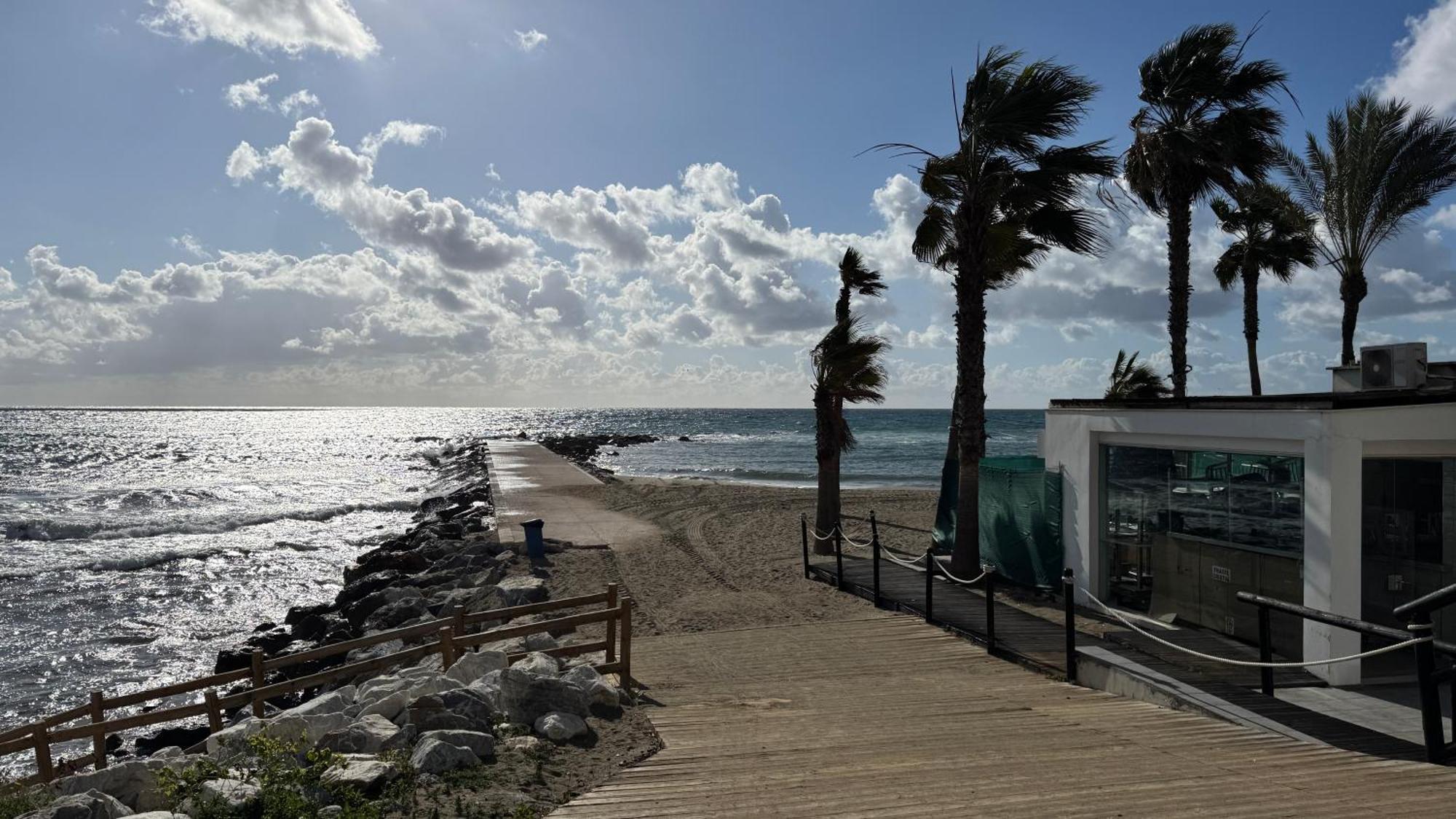 Oasis Jacuzzi Retreat Appartement Marbella Buitenkant foto